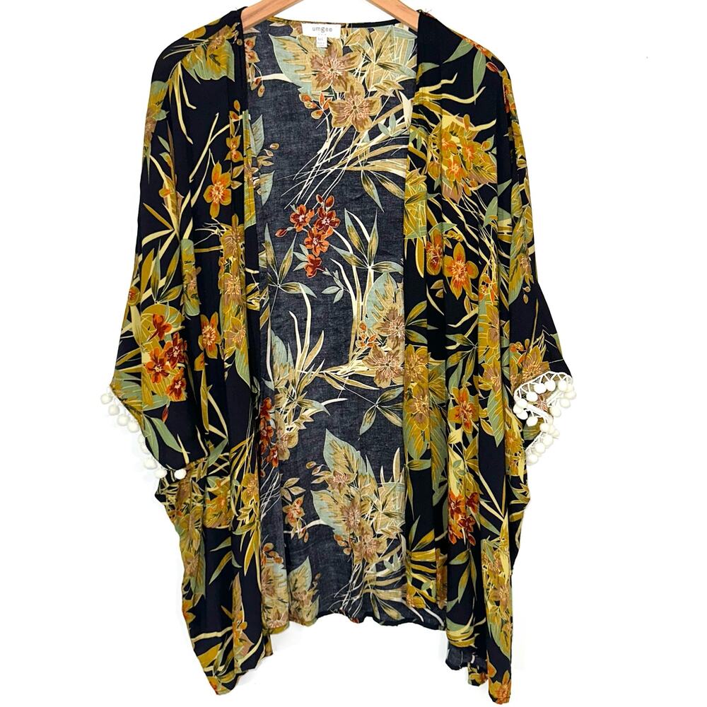 Umgee Floral Pom Pom Trim Kimono Size M/L